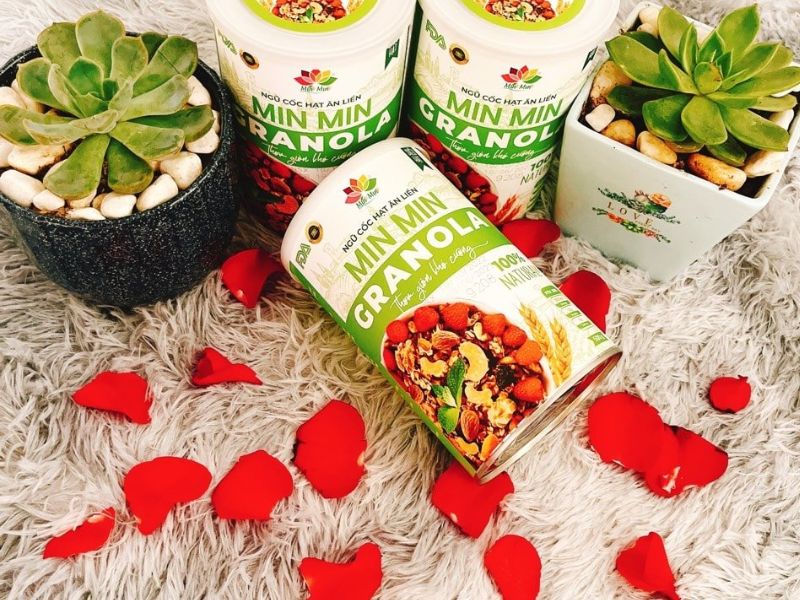 NGŨ CỐC GRANOLA MIN MIN CÓ GIÚP GIẢM CÂN HIỆU QUẢ 